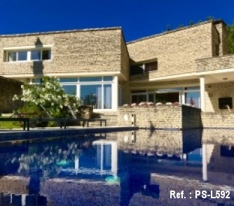  house for rent with pool Provence